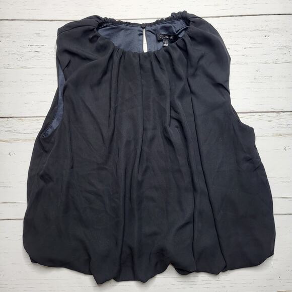 Madewell Sleeveless Chiffon Bubble Hem Top Black Flowy Jewel Neckline Small 6 - Picture 2 of 8